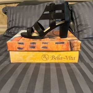 Bella Vita Black Block Heel Sandals